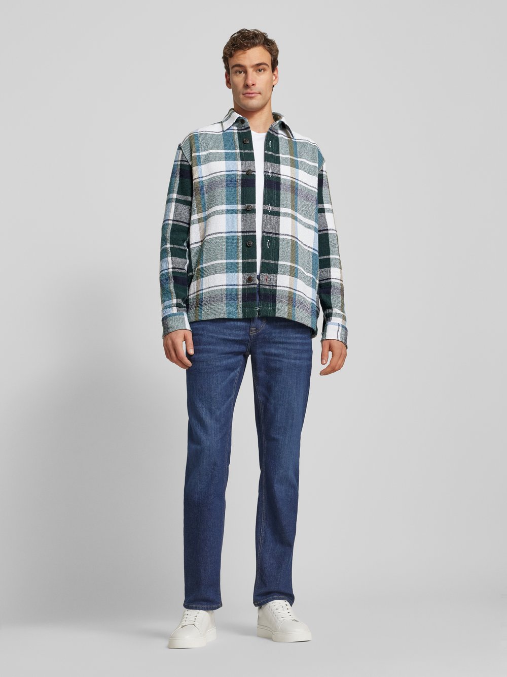 Куртка-рубашка прямого кроя с воротником-стойкой, модель «Hago» JOOP! Jeans, зеленый
Куртка-рубашка прямого кроя с воротником-стойкой, модель «Hago» JOOP! Jeans, зеленый