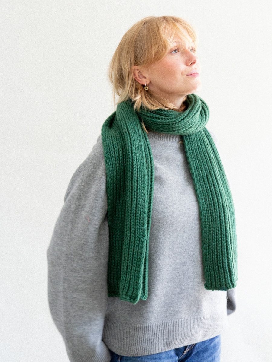 Шарф KOPYTO UHU, изумрудный
Шарф KOPYTO UHU, изумрудный