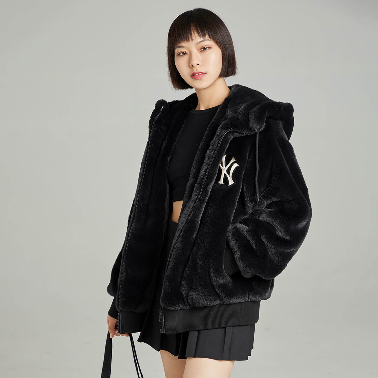 Куртка New York Yankees Velvet унисекс, черный Mlb
Куртка New York Yankees Velvet унисекс, черный Mlb
