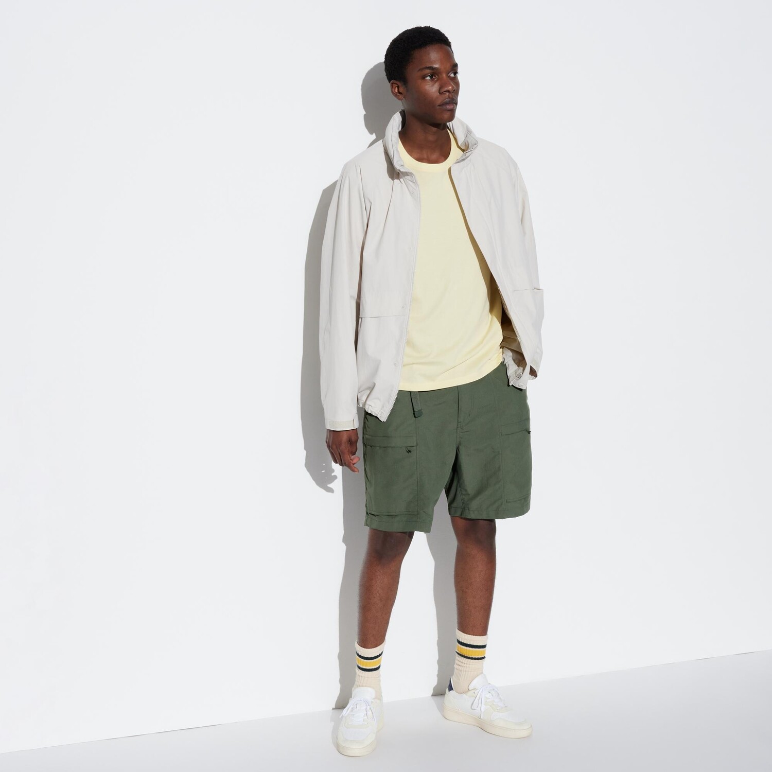 Шорты Uniqlo Gear, оливковый
Шорты Uniqlo Gear, оливковый