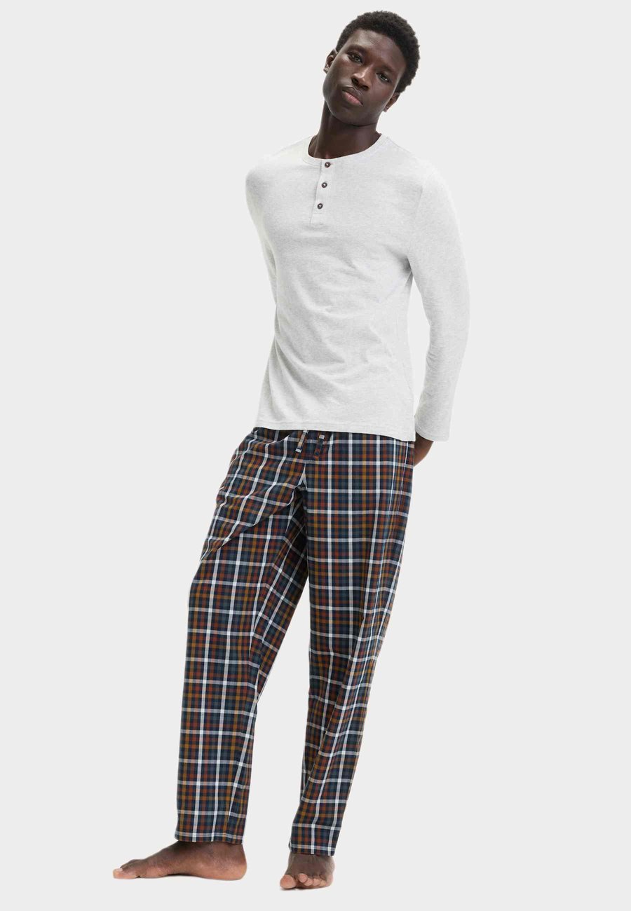 Пижамный комплект Marks & Spencer SET, Grey Mix/Mottled Grey
Пижамный комплект Marks & Spencer SET, Grey Mix/Mottled Grey