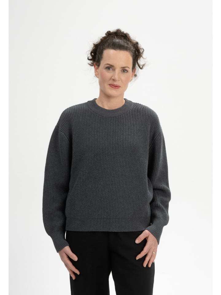 Вязаный свитер в рубчик ADAH MELA
Вязаный свитер в рубчик ADAH MELA