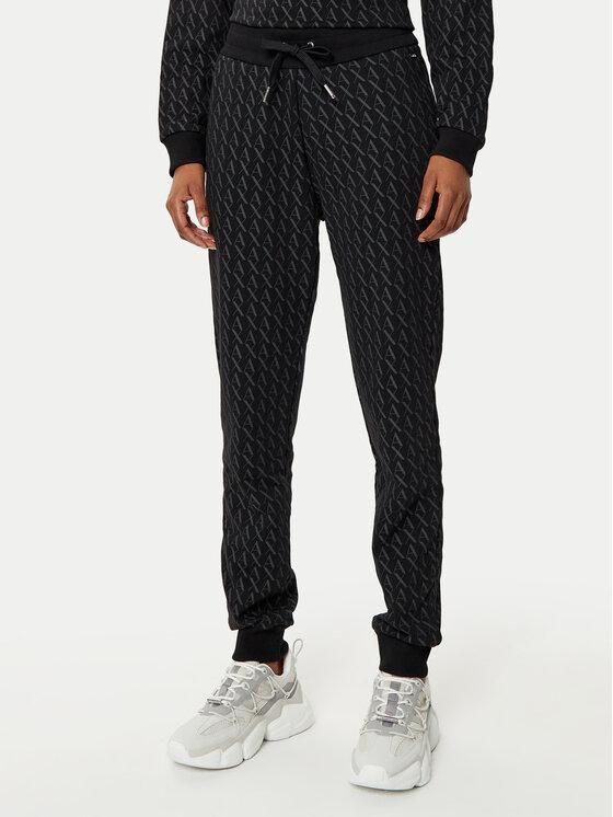 Спортивные брюки обычного кроя 8NYPLG YJE5Z 1200 Armani Exchange, черный
Спортивные брюки обычного кроя 8NYPLG YJE5Z 1200 Armani Exchange, черный