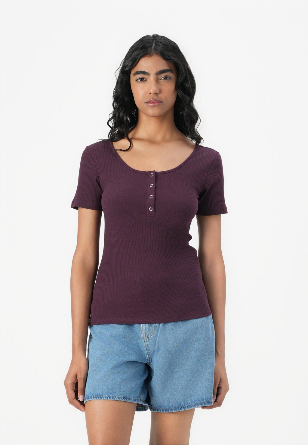 Базовая футболка PCKITTE Pieces, бургундия
Базовая футболка PCKITTE Pieces, бургундия