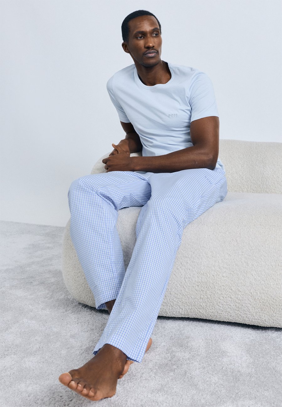 Пижамные брюки BOSS PANTS, Light Blue/Multi-Coloured
Пижамные брюки BOSS PANTS, Light Blue/Multi-Coloured