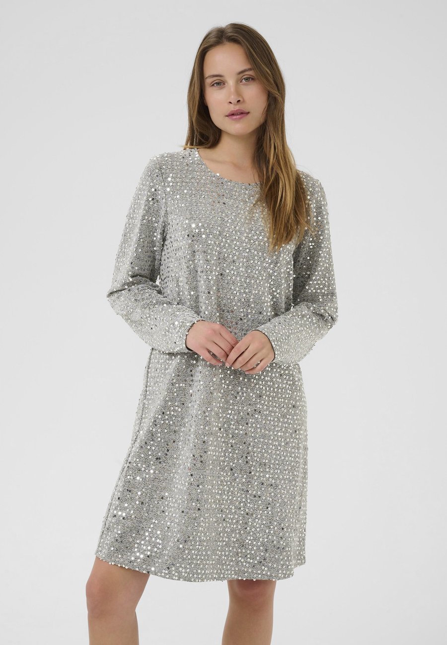Платье Culture CUbia Tamera Dress Sequins, Silver-Coloured
Платье Culture CUbia Tamera Dress Sequins, Silver-Coloured