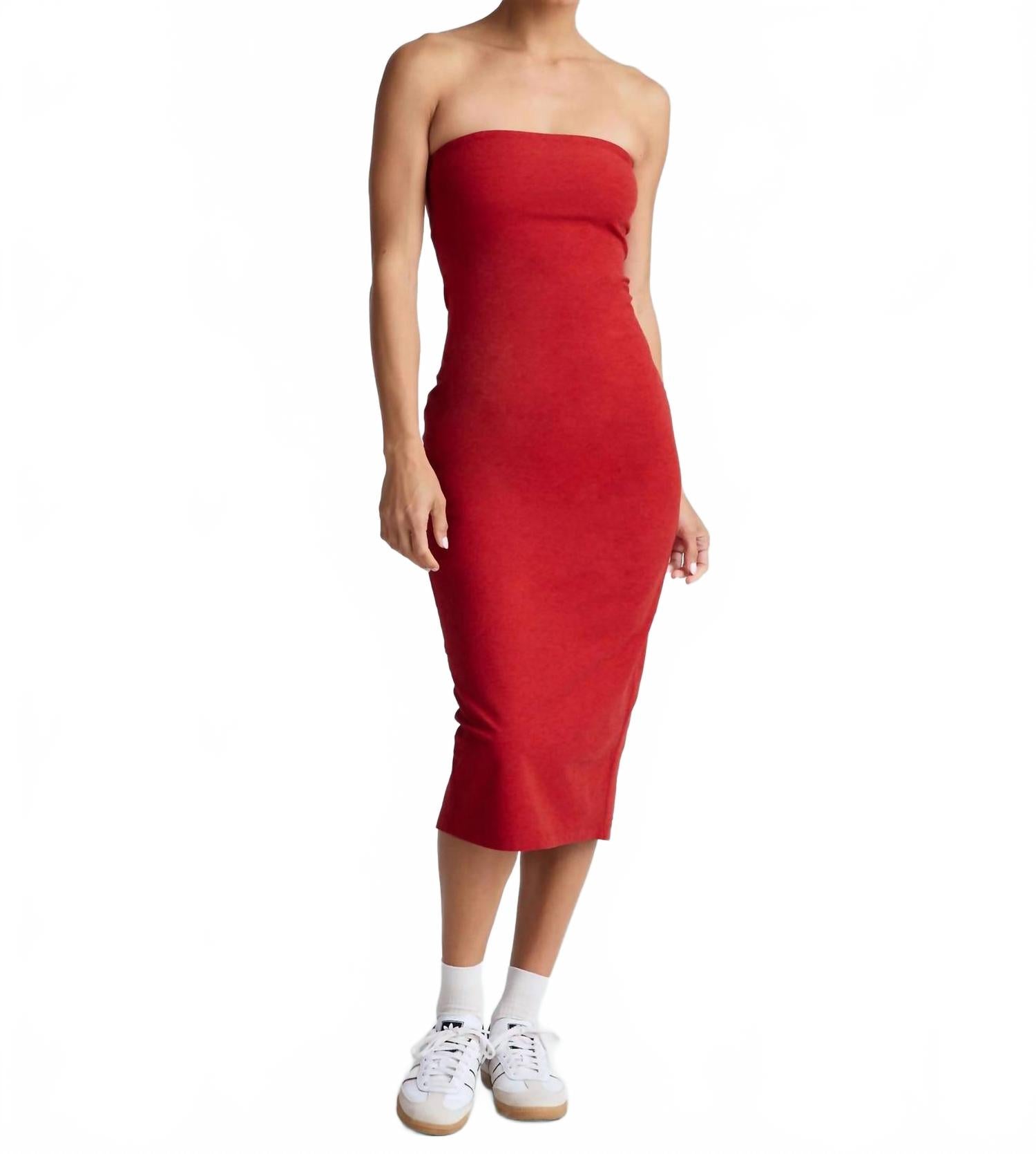 Платье без бретелек Spacedye цвета рубиново-красного меланжа Beyond Yoga, Ruby Red Heather
Платье без бретелек Spacedye цвета рубиново-красного меланжа Beyond Yoga, Ruby Red Heather