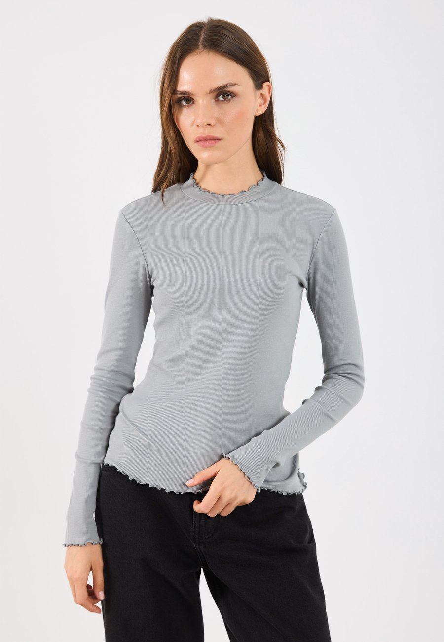 Топ Even&Odd Long sleeved top, Monument/Grey
Топ Even&Odd Long sleeved top, Monument/Grey