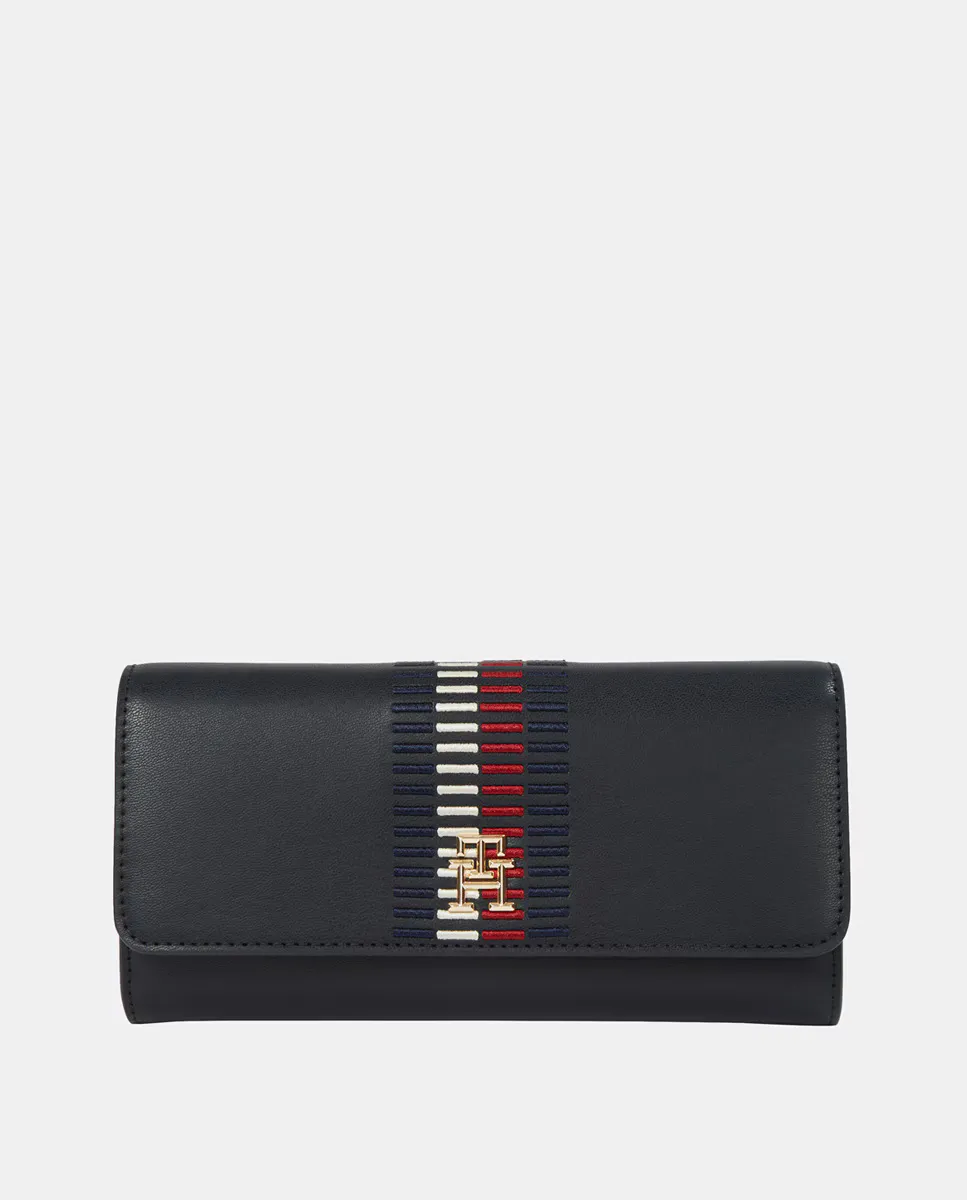 Большой женский кошелек черного цвета с полоской по центру от Tommy Hilfiger, темно-синий
Большой женский кошелек черного цвета с полоской по центру от Tommy Hilfiger, темно-синий