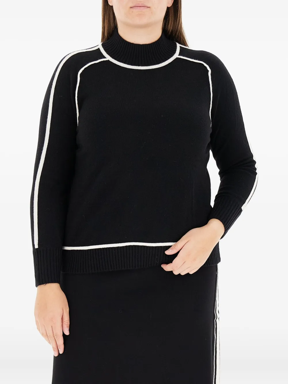 Свитер с высоким воротом и вставками ELENA MIRO`, черный
Свитер с высоким воротом и вставками ELENA MIRO`, черный