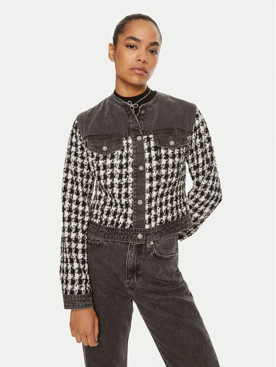 Демисезонная куртка regular fit UF4160 D4956 Liu Jo, черный
Демисезонная куртка regular fit UF4160 D4956 Liu Jo, черный