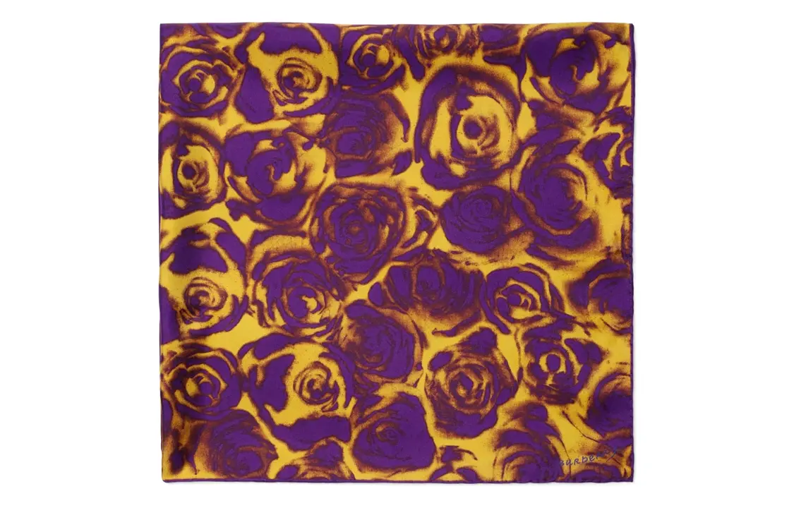 Burberry Шелковый шарф с принтом роз, Yellow
Burberry Шелковый шарф с принтом роз, Yellow