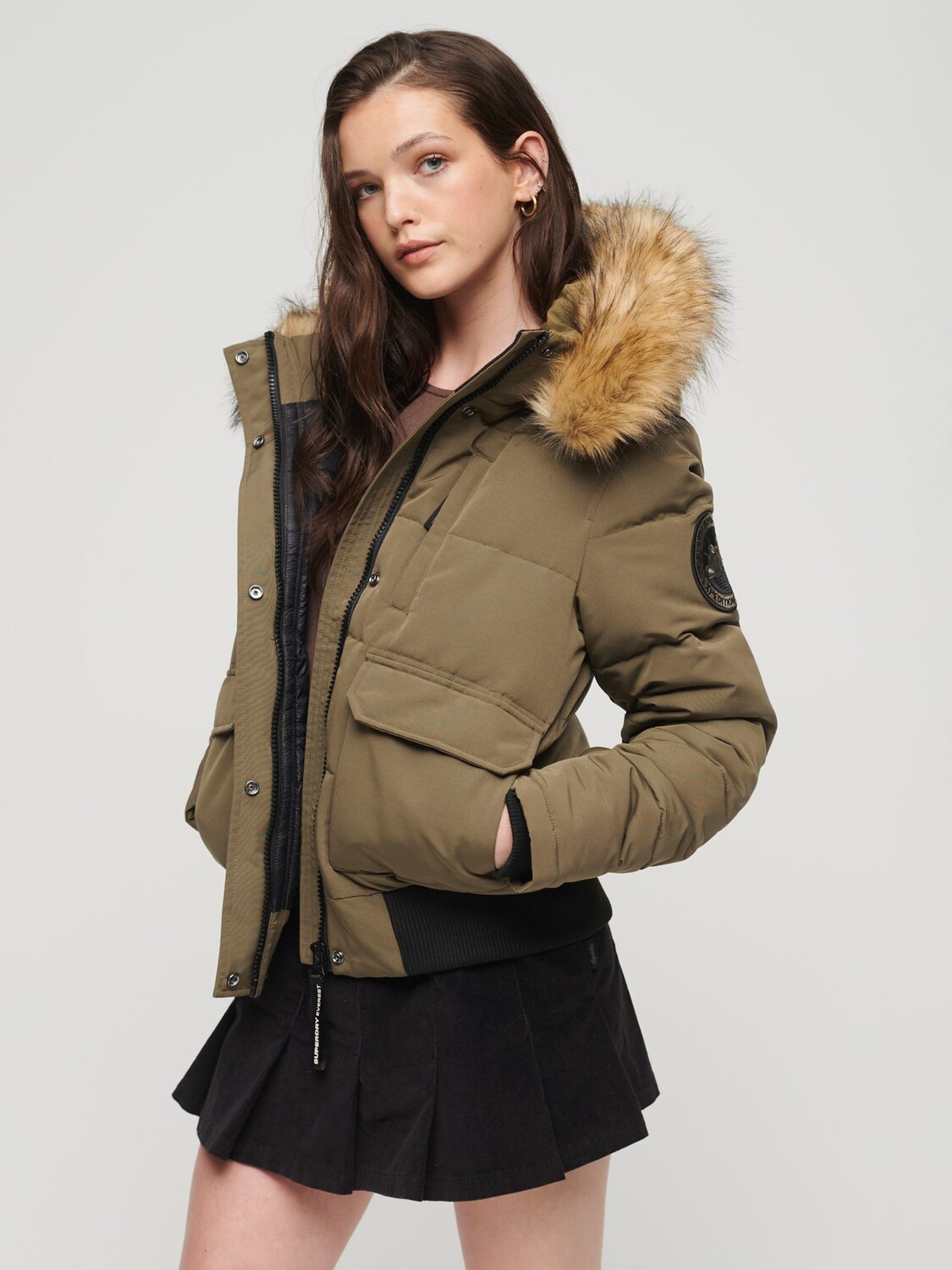 Пуховик Everest с капюшоном Superdry, милитари оливковое, Хаки, Пуховик Everest с капюшоном Superdry, милитари оливковое
Пуховик Everest с капюшоном Superdry, милитари оливковое, Хаки, Пуховик Everest с капюшоном Superdry, милитари оливковое