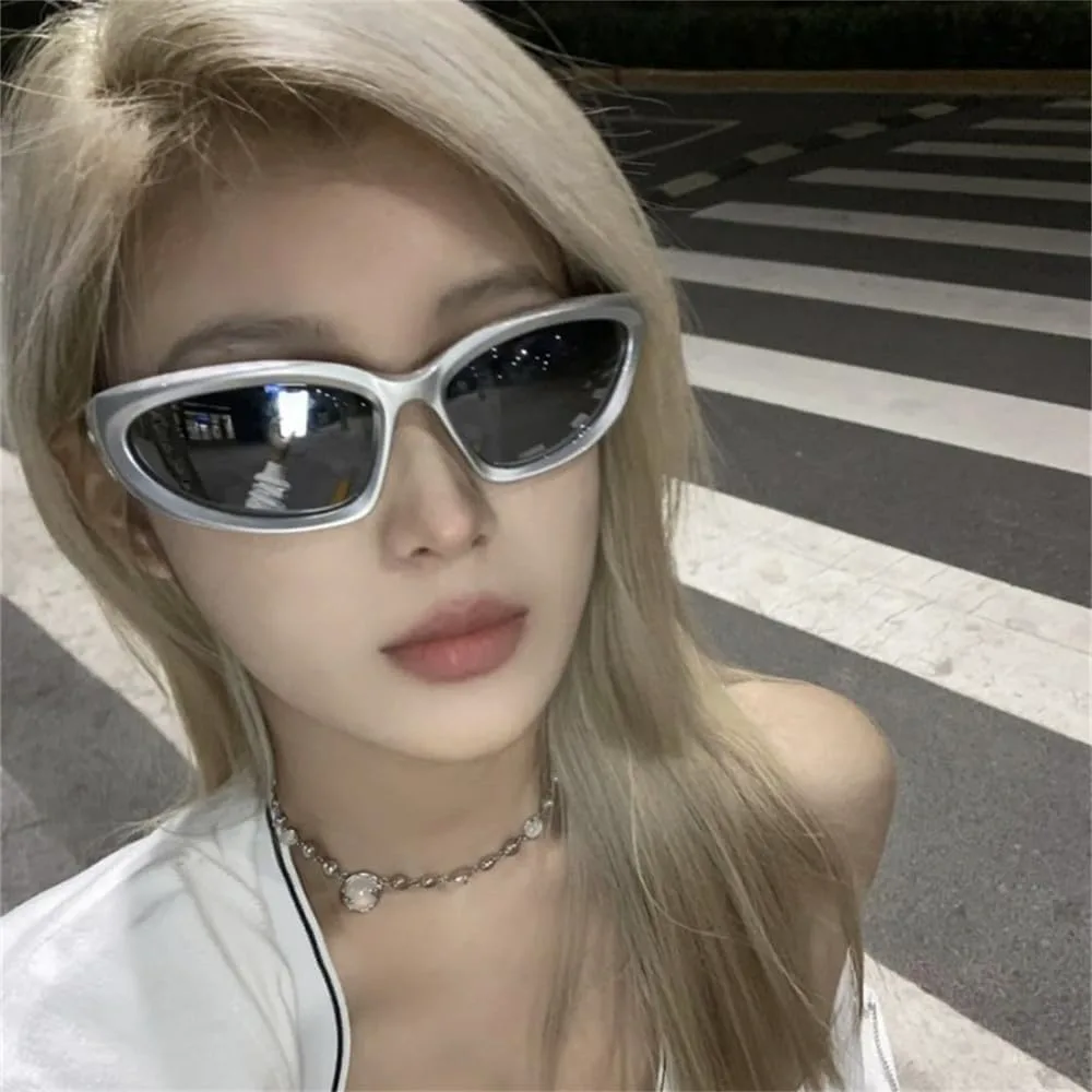 Классические панк-солнцезащитные очки Y2k для женщин и мужчин, винтажные солнцезащитные очки, женские очки с защитой от УФ-излучения UV400 KTUCN, 09 Green Frame
Классические панк-солнцезащитные очки Y2k для женщин и мужчин, винтажные солнцезащитные очки, женские очки с защитой от УФ-излучения UV400 KTUCN, 09 Green Frame