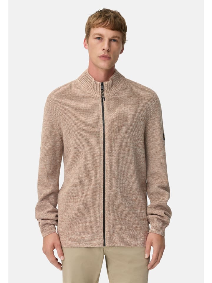 Кардиган из мягкой хлопковой смеси с овсяным волокном. Camel Active
Кардиган из мягкой хлопковой смеси с овсяным волокном. Camel Active