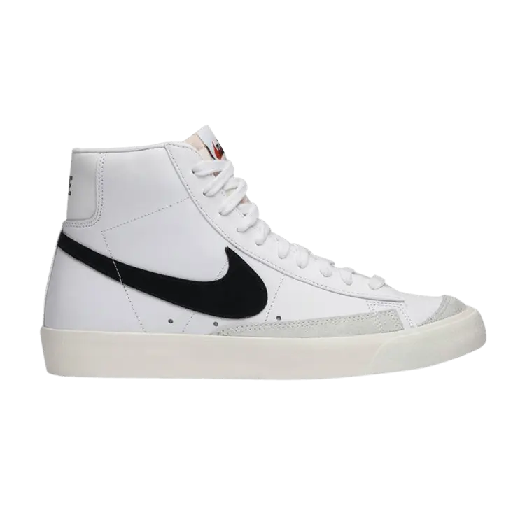 Кроссовки Nike Blazer Mid, 77 Vintage, White Black Sample
Кроссовки Nike Blazer Mid, 77 Vintage, White Black Sample