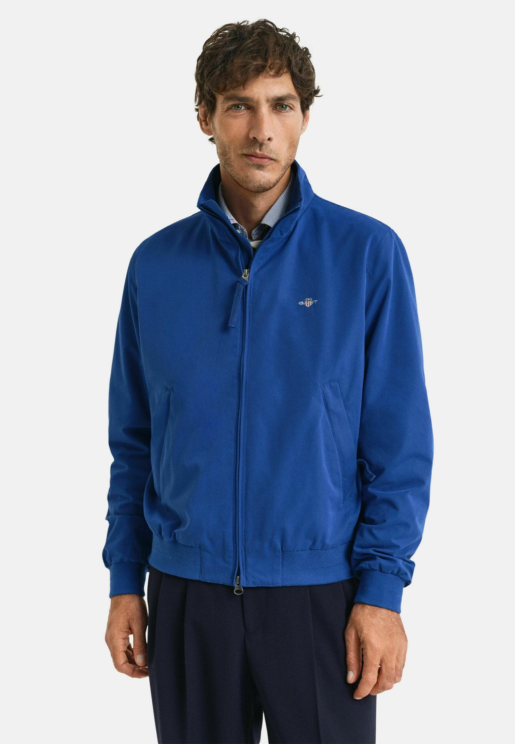 Демисезонная куртка GANT, синий
Демисезонная куртка GANT, синий