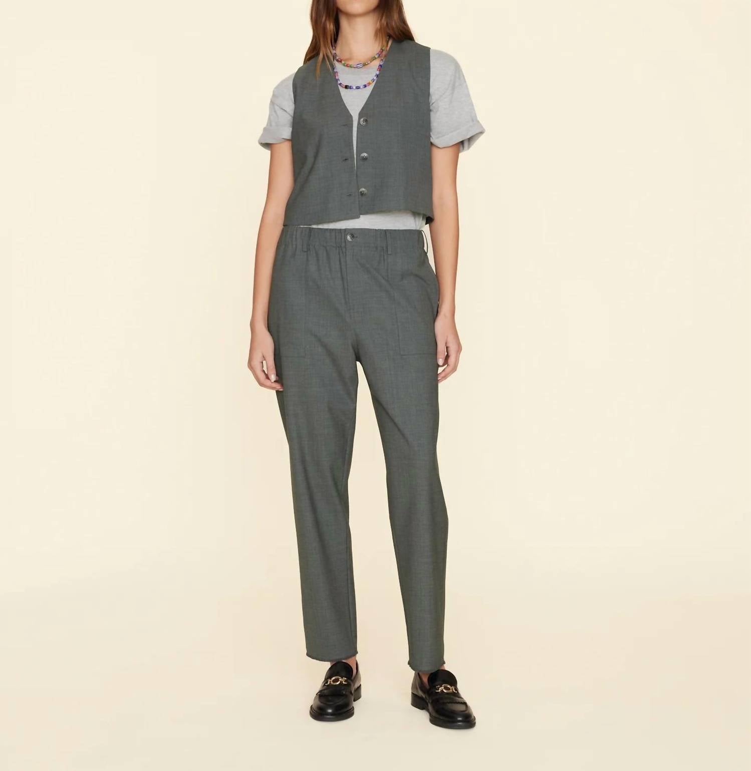 Жилет Vinny в цвете «угольный меланж» XIRENA, Charcoal Melange
Жилет Vinny в цвете «угольный меланж» XIRENA, Charcoal Melange