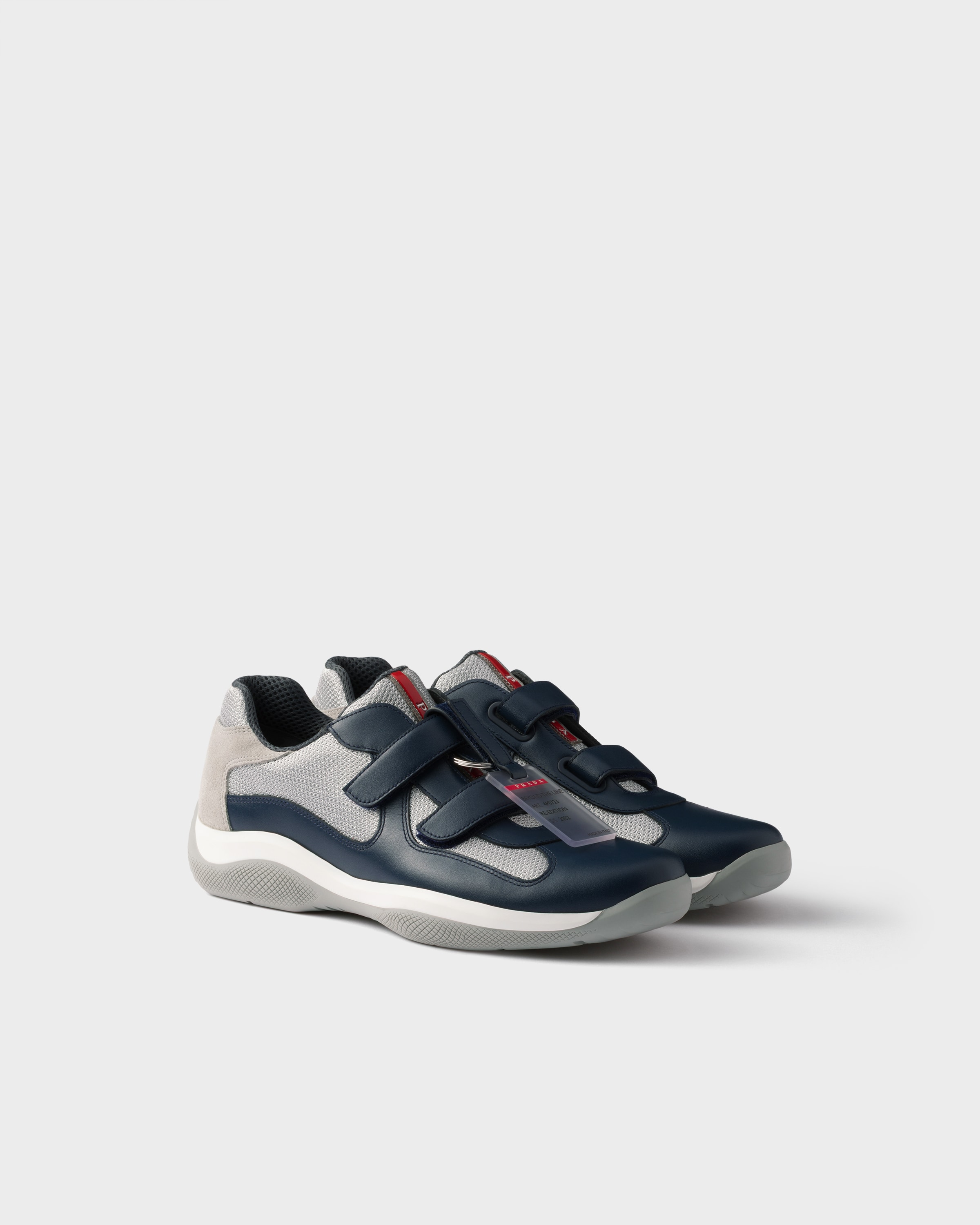 Оригинальные кроссовки Prada America’s Cup, синий
Оригинальные кроссовки Prada America’s Cup, синий
