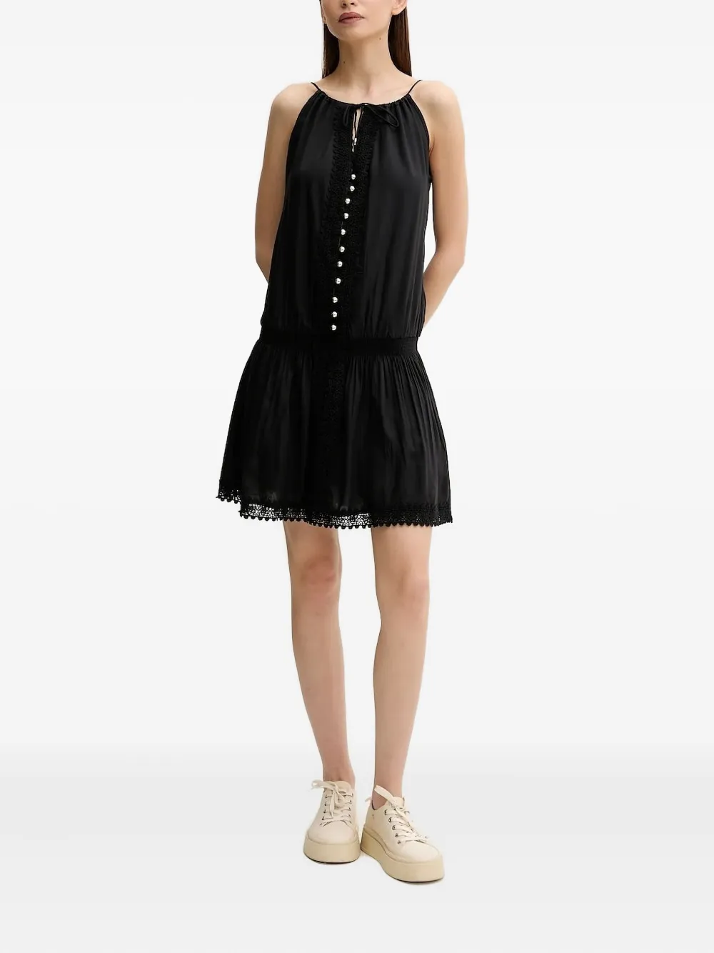 Мини-платье с кружевными вставками и пуговицами спереди Melissa Odabash, черный
Мини-платье с кружевными вставками и пуговицами спереди Melissa Odabash, черный