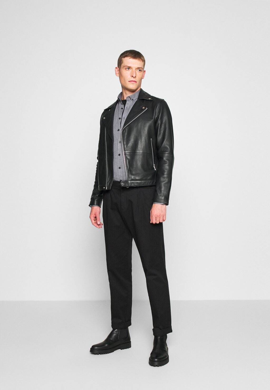 Рубашка MOULINÉ STRETCH Lindbergh, черный
Рубашка MOULINÉ STRETCH Lindbergh, черный