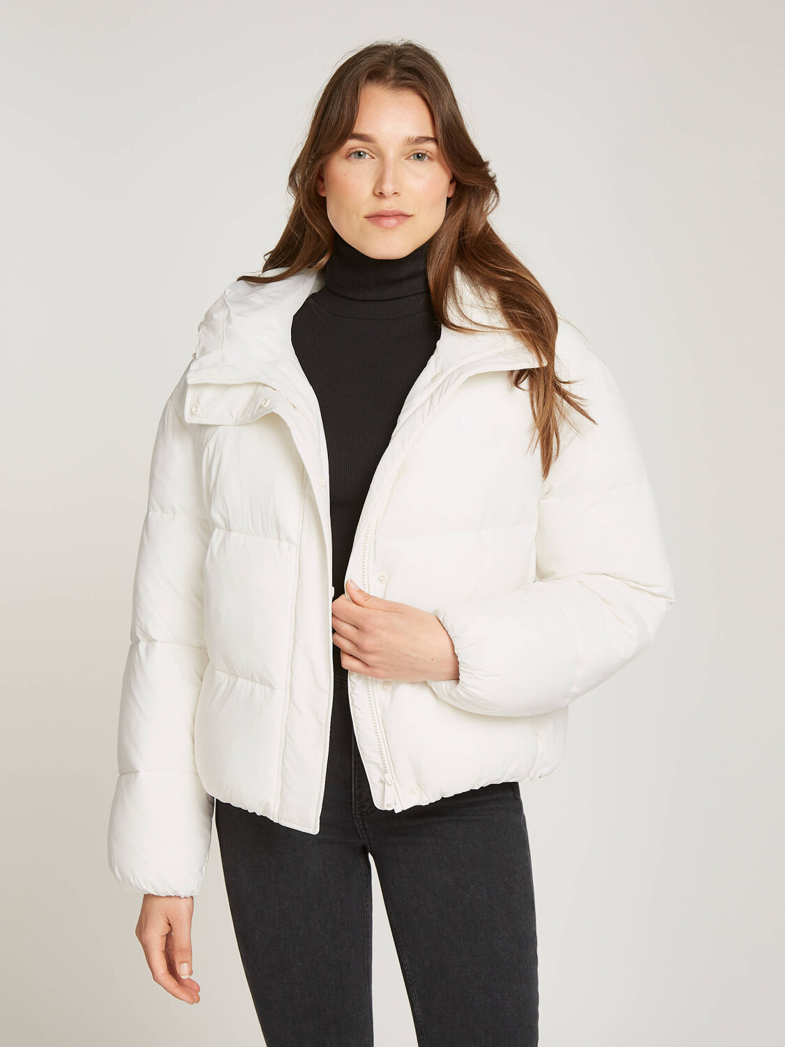 Куртка CALVIN KLEIN JEANS Regular Fit, экрю, Белый, Куртка CALVIN KLEIN JEANS Regular Fit, экрю
Куртка CALVIN KLEIN JEANS Regular Fit, экрю, Белый, Куртка CALVIN KLEIN JEANS Regular Fit, экрю