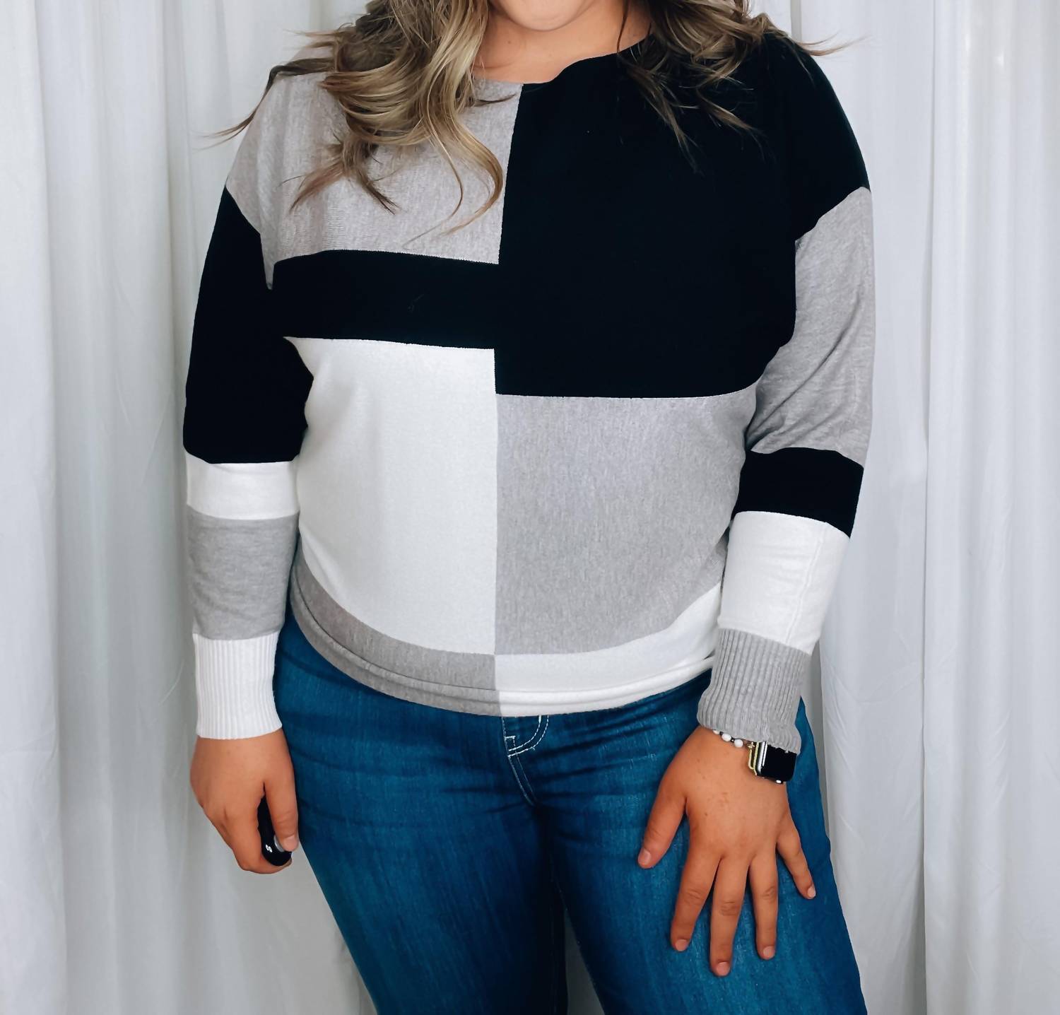 Топ Electric Love черного/серого/белого цвета Keren Hart
Топ Electric Love черного/серого/белого цвета Keren Hart