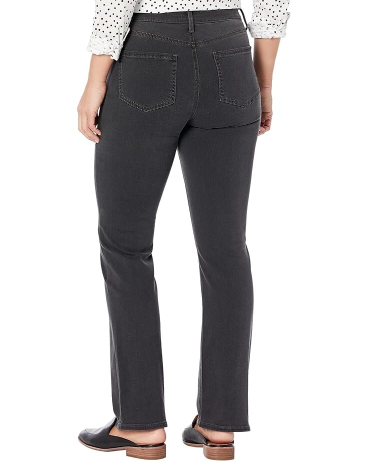Джинсы NYDJ Petite High-Rise Barbara Bootcut w/ Button Fly in Sierra, цвет Sierra
Джинсы NYDJ Petite High-Rise Barbara Bootcut w/ Button Fly in Sierra, цвет Sierra
