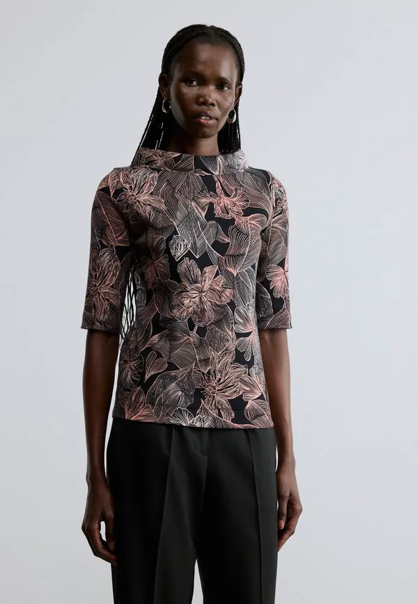 Футболка с принтом Marc Cain, Black, Черный, Футболка с принтом Marc Cain, Black
Футболка с принтом Marc Cain, Black, Черный, Футболка с принтом Marc Cain, Black