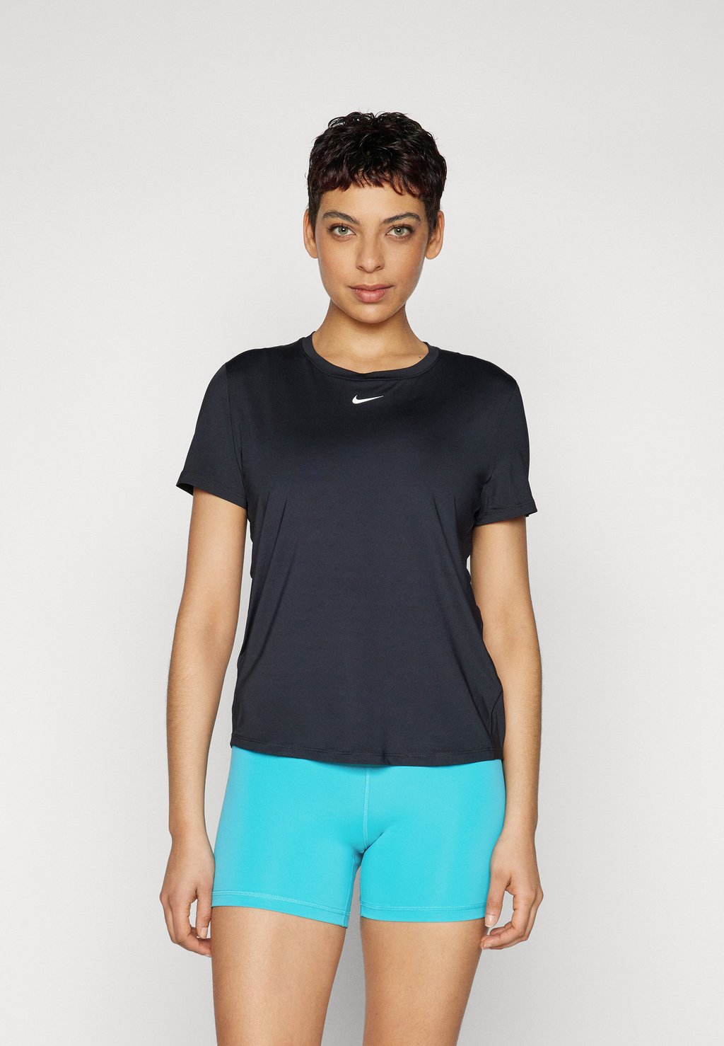 Спортивная футболка ONE CLASSIC TOP Nike Performance, черный
Спортивная футболка ONE CLASSIC TOP Nike Performance, черный