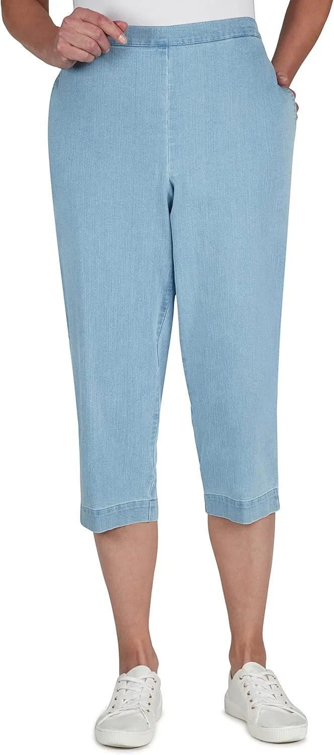 Alfred Dunner Women's Relaxed Denim Capri
Alfred Dunner Women's Relaxed Denim Capri
