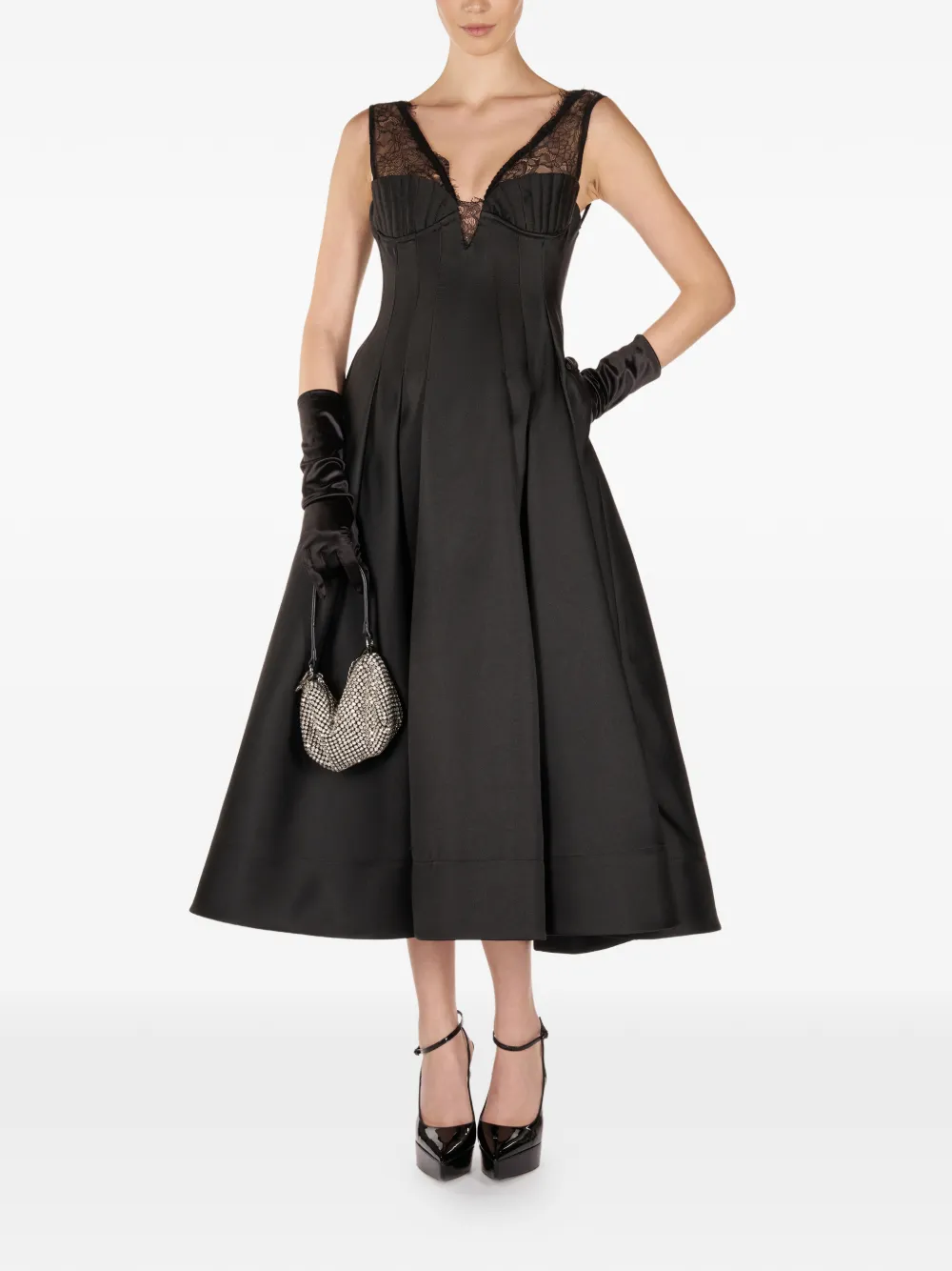 Платье миди А-силуэта с кружевной отделкой Araftu, черный
Платье миди А-силуэта с кружевной отделкой Araftu, черный