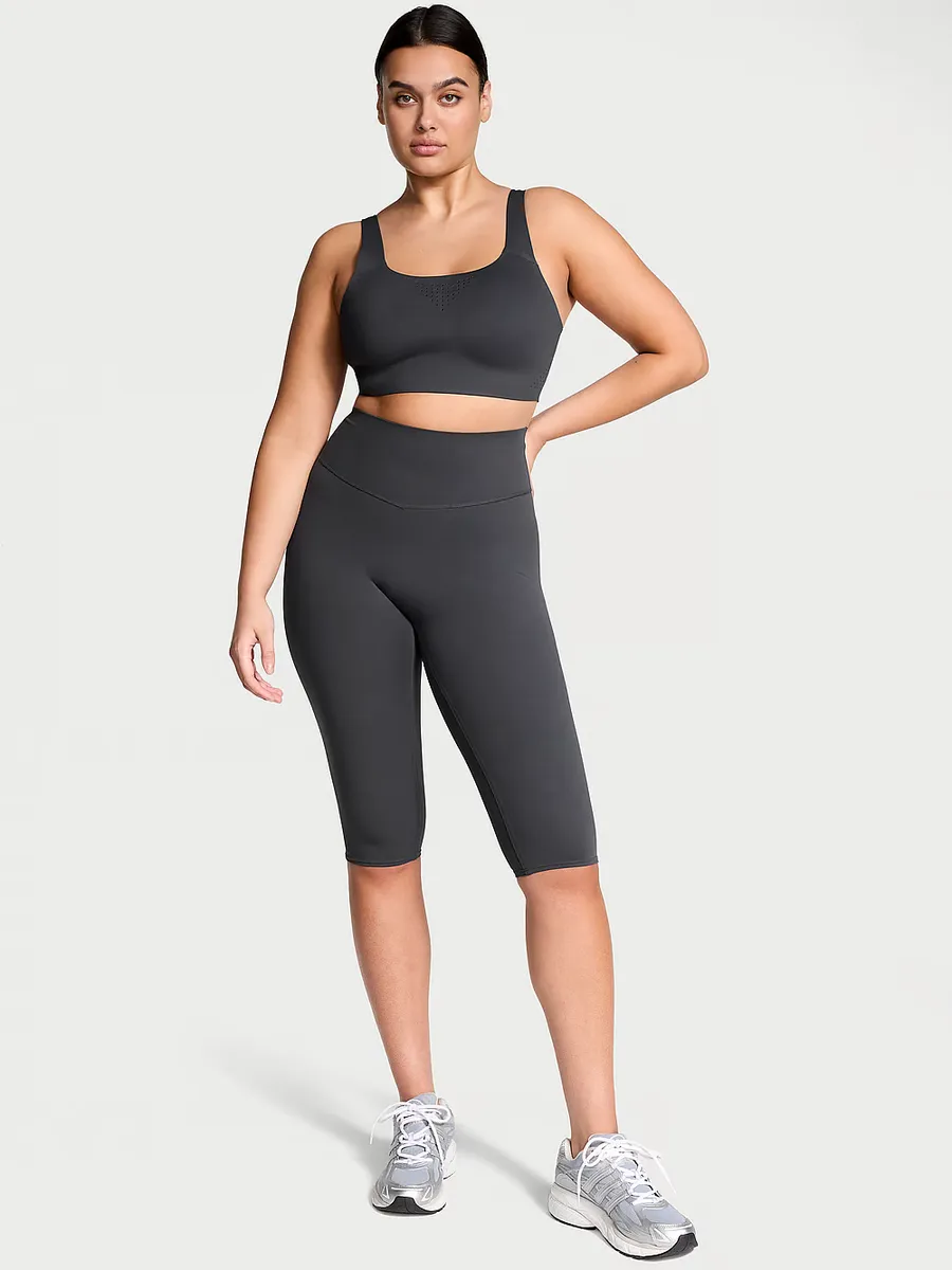 Новый стиль! Укороченные леггинсы VSX Elevate, серый
Новый стиль! Укороченные леггинсы VSX Elevate, серый