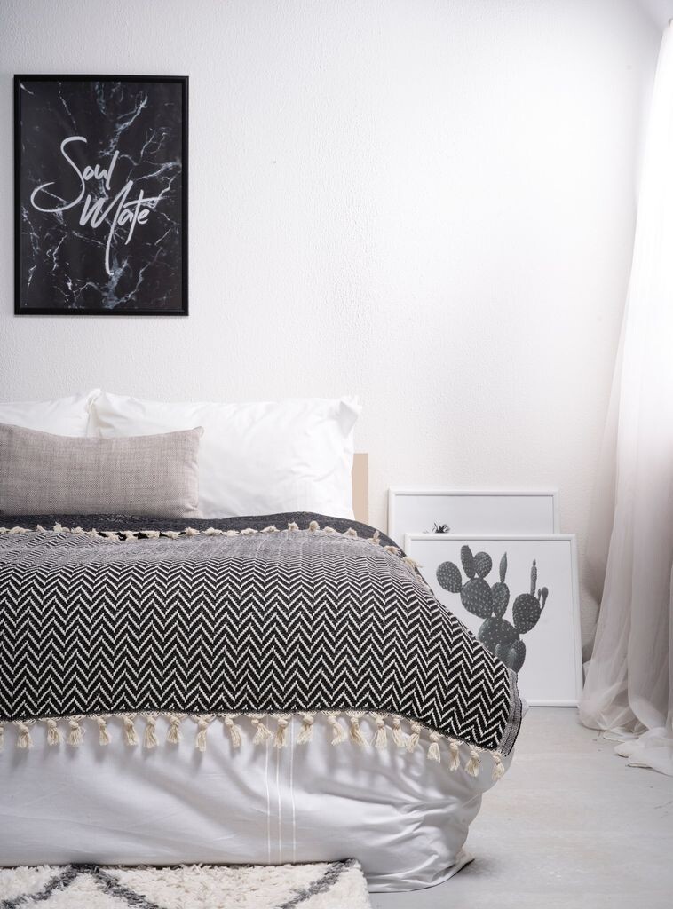 L'Essentiel Linge de Maison, Зигзаг - Черный, Двойное Пике, Черный, 100 % ХЛОПОК, 200 x 230 см
L'Essentiel Linge de Maison, Зигзаг - Черный, Двойное Пике, Черный, 100 % ХЛОПОК, 200 x 230 см