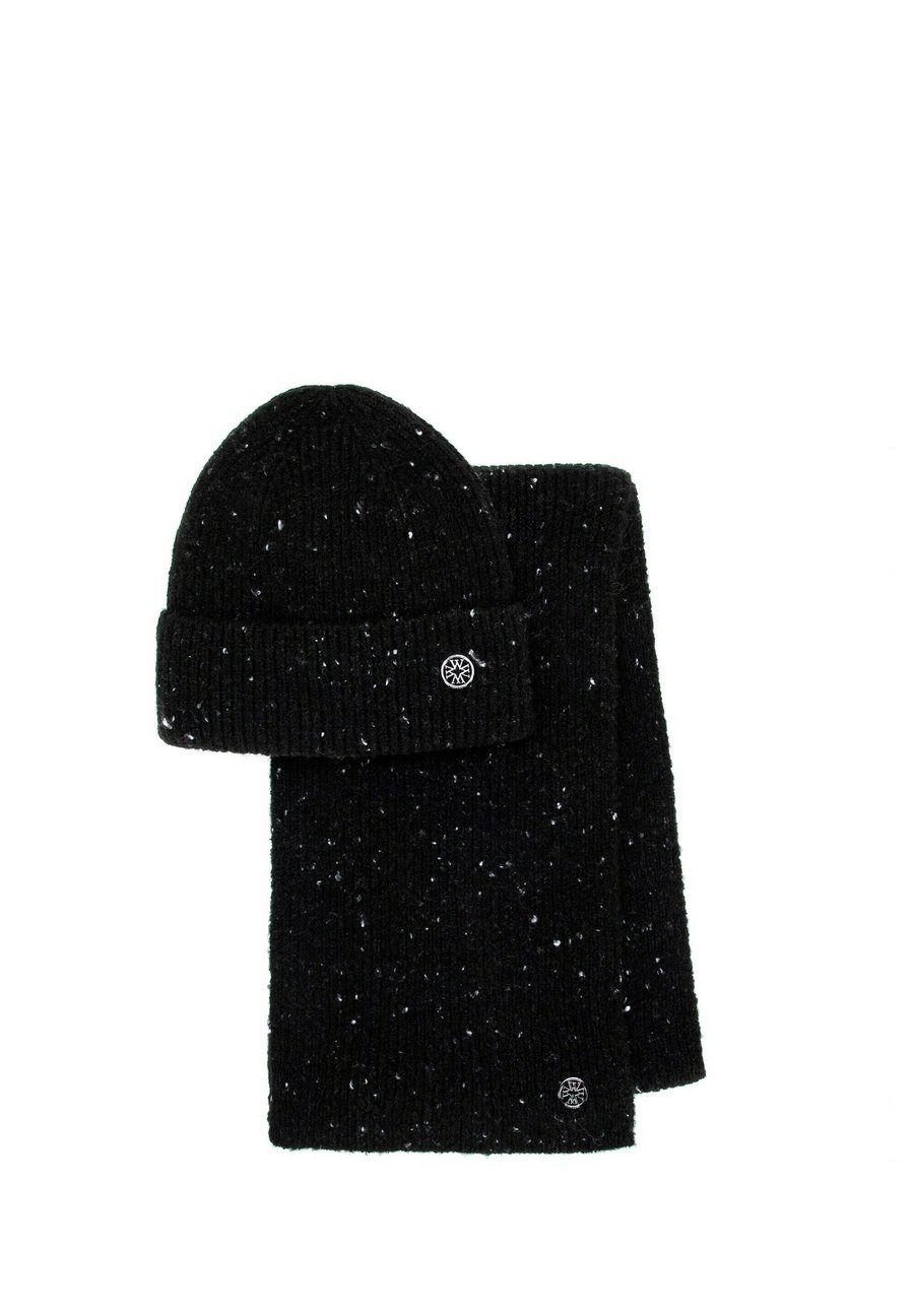 Шапка WITTCHEN WINTER SET, Black
Шапка WITTCHEN WINTER SET, Black