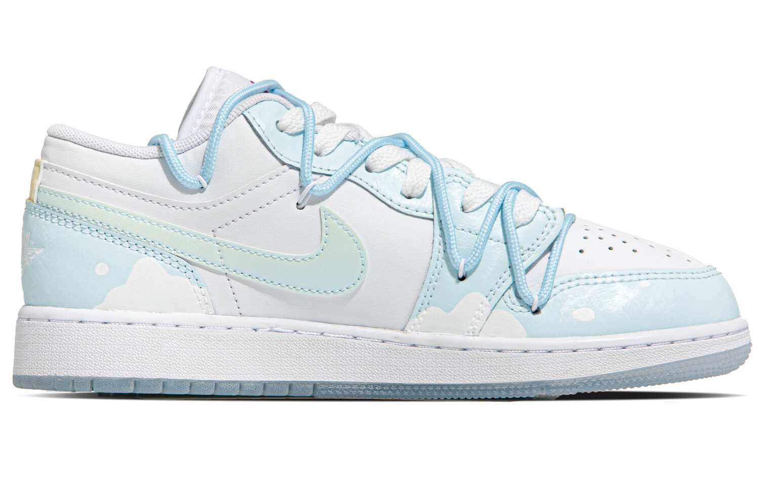 Кроссовки Air Jordan 1 Vintage Basketball Shoes Women's Low-top White/blue, белый
Кроссовки Air Jordan 1 Vintage Basketball Shoes Women's Low-top White/blue, белый