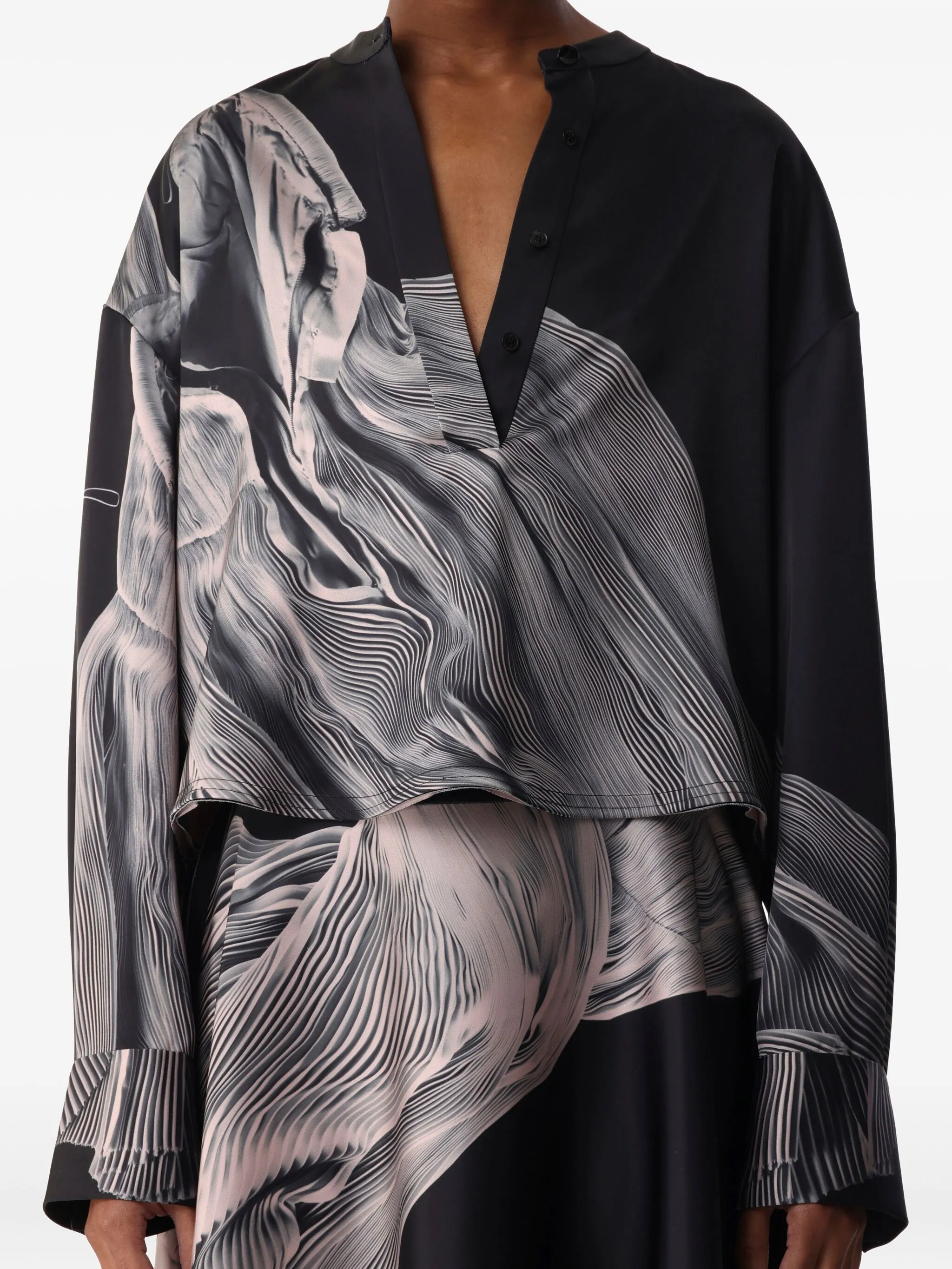 Блузка с V-образным вырезом и длинным рукавом Jason Wu Collection, черный
Блузка с V-образным вырезом и длинным рукавом Jason Wu Collection, черный