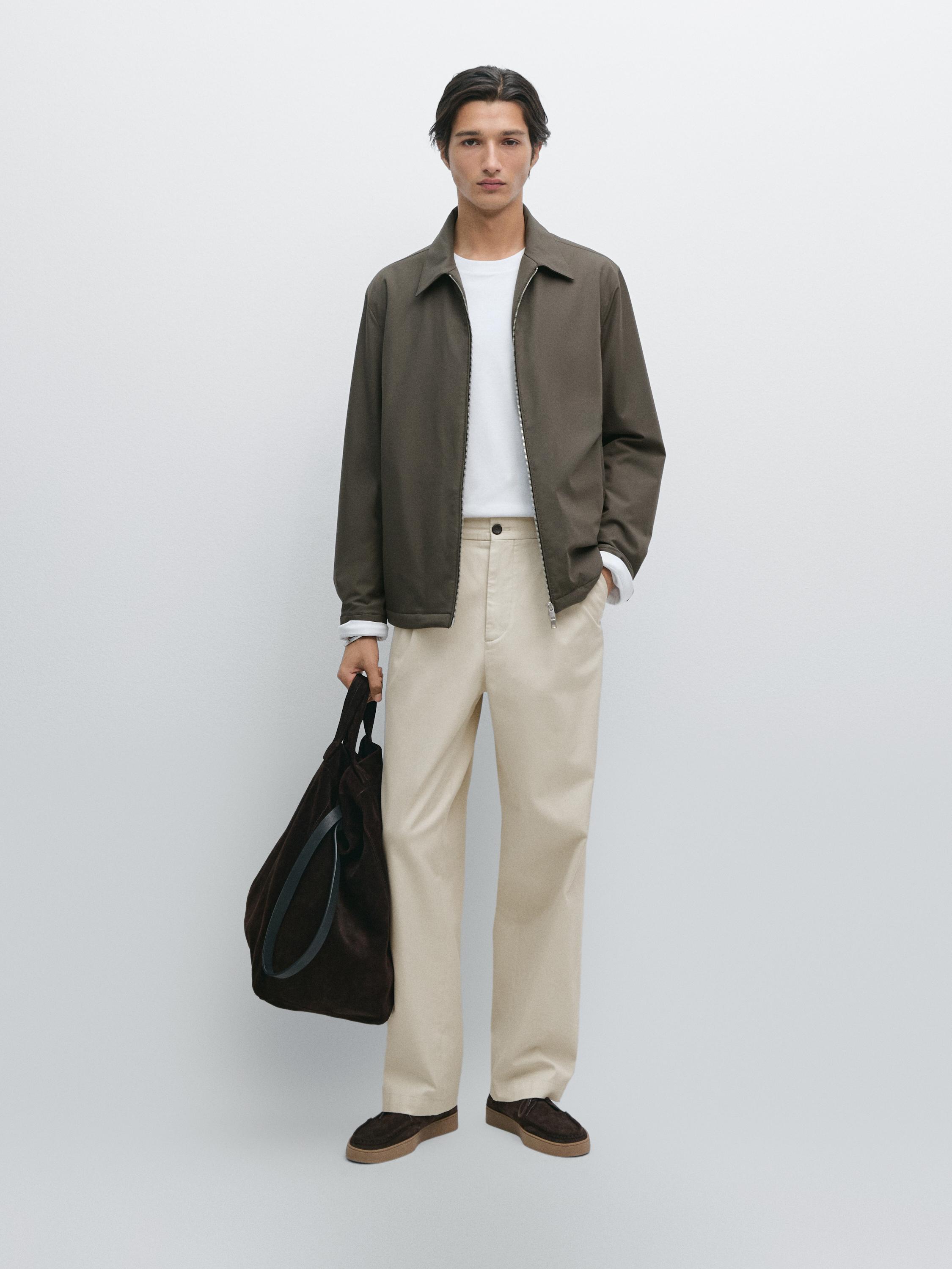 Легкая водоотталкивающая куртка Massimo Dutti, хаки
Легкая водоотталкивающая куртка Massimo Dutti, хаки