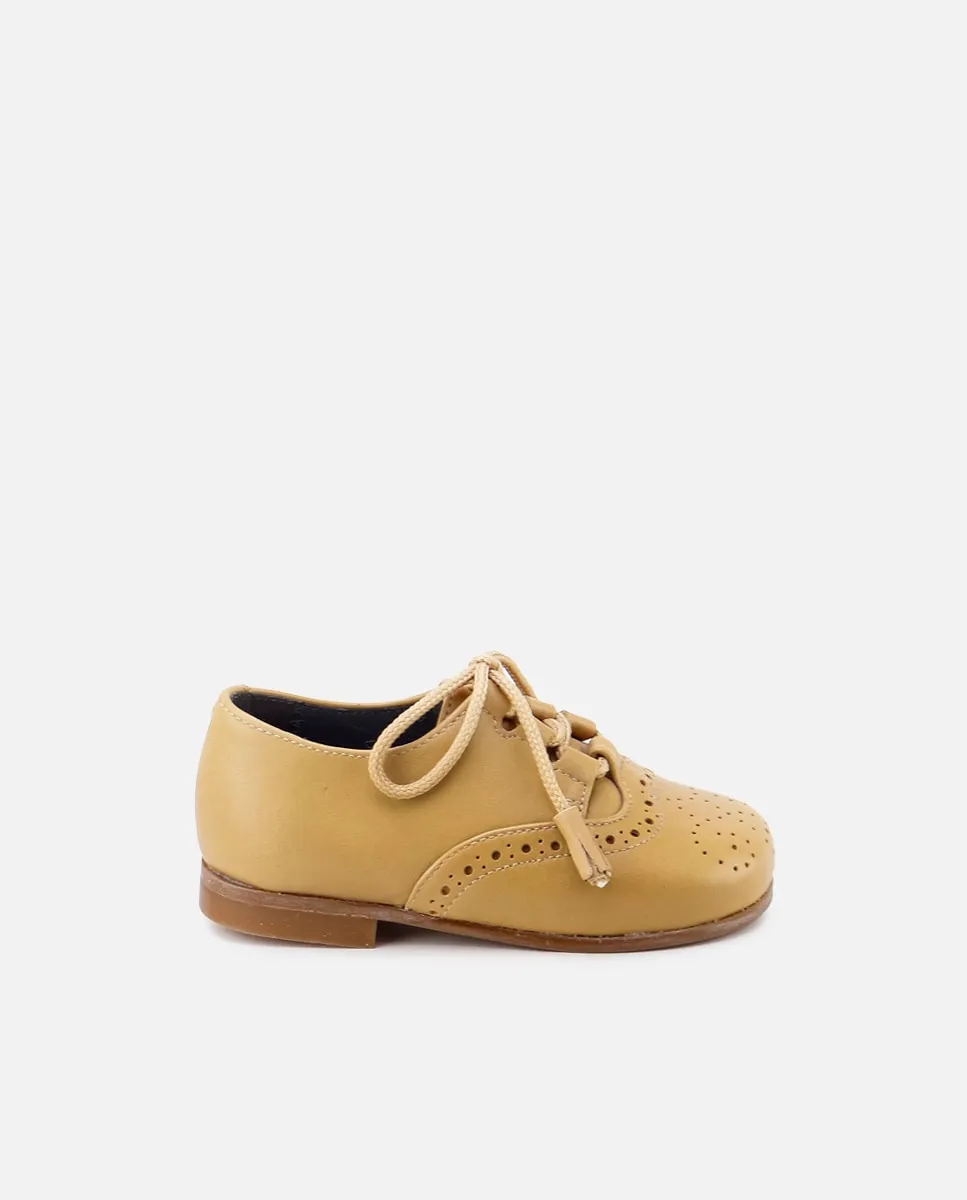 Детские валлийские туфли из перфорированной кожи Eli 1957, бежевый
Детские валлийские туфли из перфорированной кожи Eli 1957, бежевый