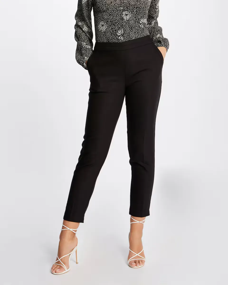 Женские короткие брюки-сигареты Morgan, черный
Женские короткие брюки-сигареты Morgan, черный