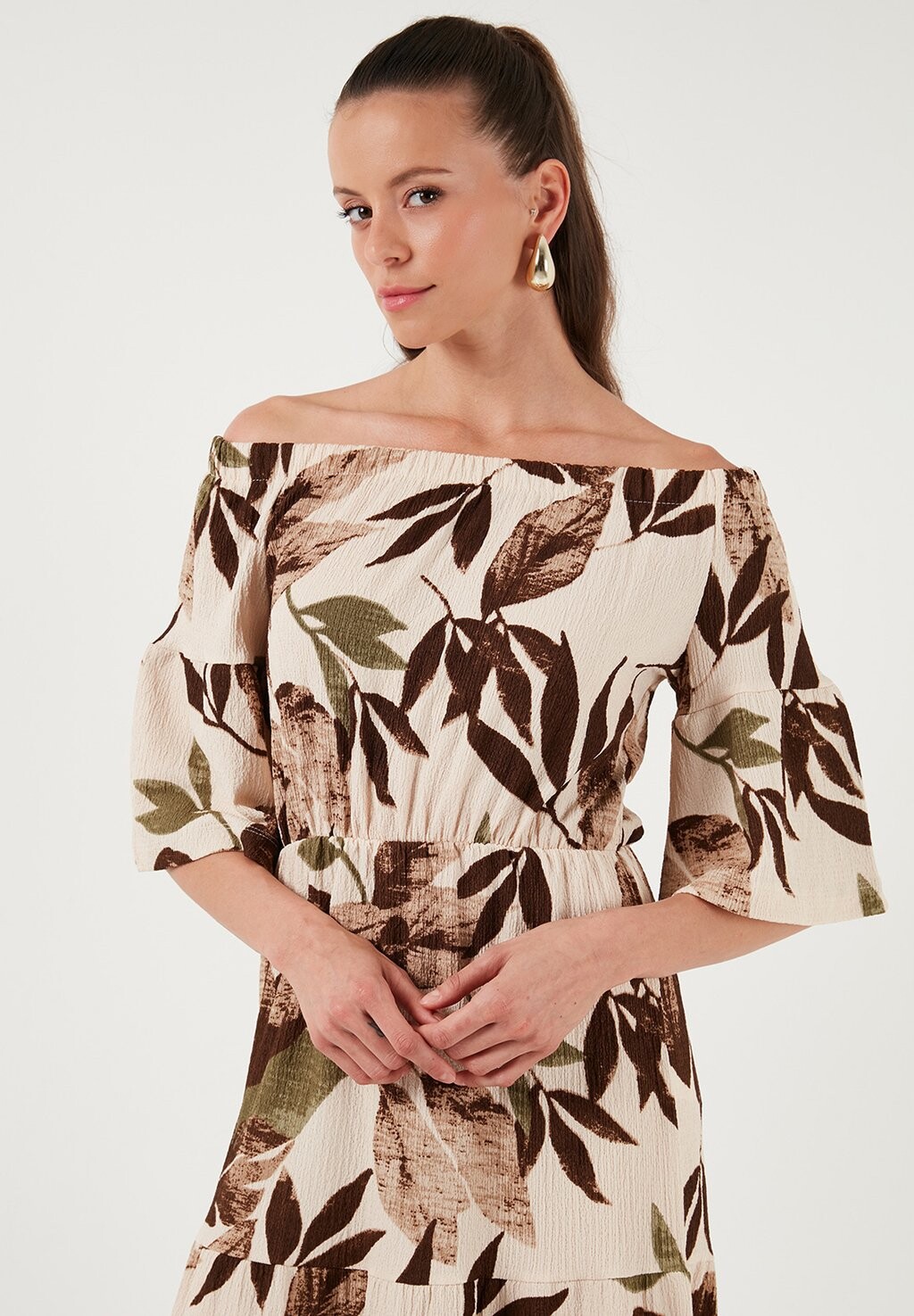 Дневное платье REGULAR FIT LELA, коричневый
Дневное платье REGULAR FIT LELA, коричневый