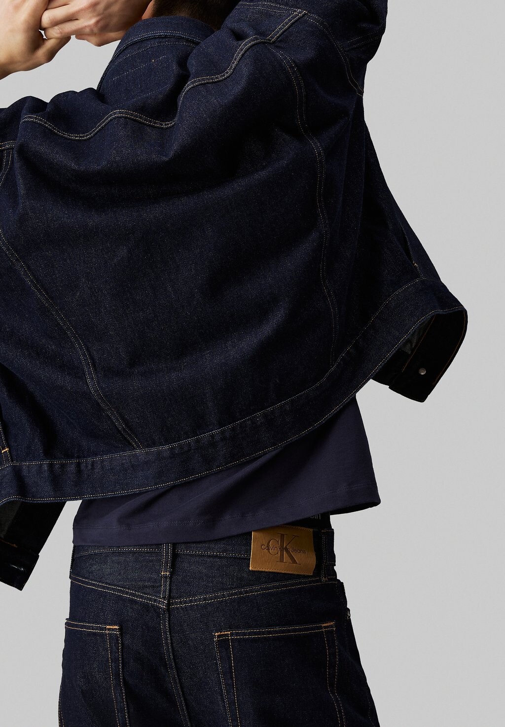 Джинсы прямого кроя STANDARD Calvin Klein, темно-синие джинсы
Джинсы прямого кроя STANDARD Calvin Klein, темно-синие джинсы