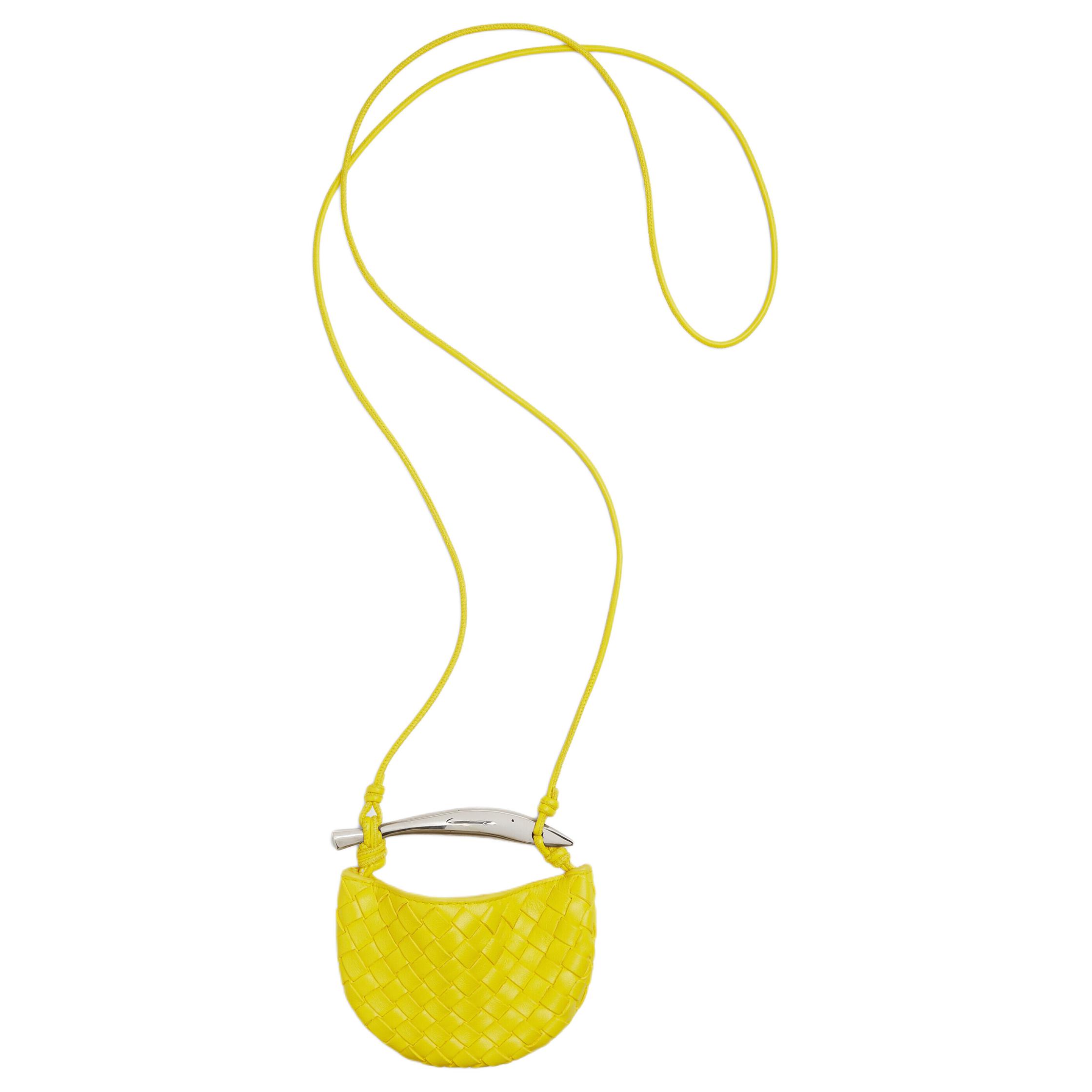 Bottega Veneta Миниатюрная женская желтая сумка через плечо из ягненка интреччато
Bottega Veneta Миниатюрная женская желтая сумка через плечо из ягненка интреччато