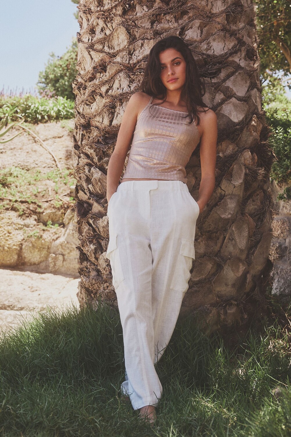 Элегантные зауженные брюки в стиле милитари из смесового льна Next, белый
Элегантные зауженные брюки в стиле милитари из смесового льна Next, белый