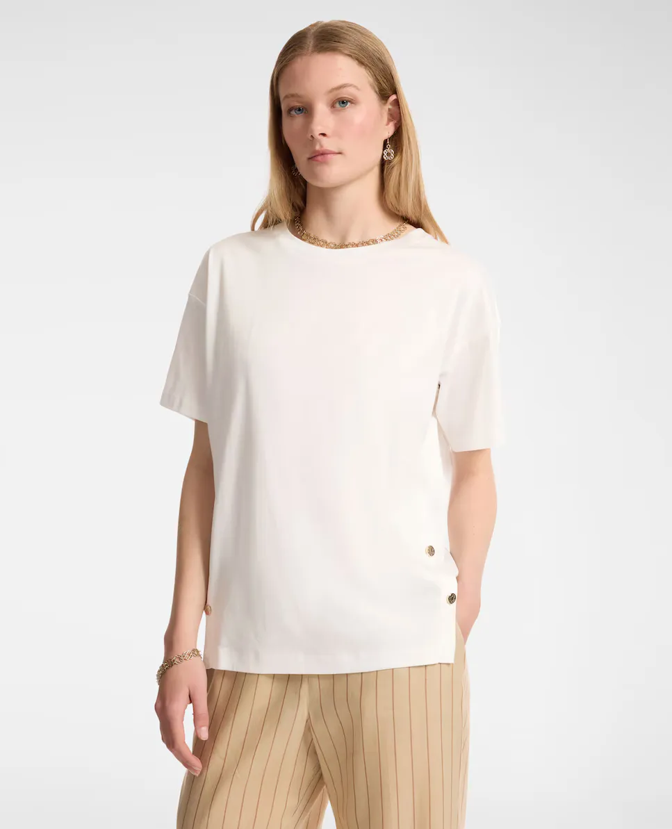 Женская футболка с коротким рукавом и пуговицами на разрезах Elena Miró, белый
Женская футболка с коротким рукавом и пуговицами на разрезах Elena Miró, белый