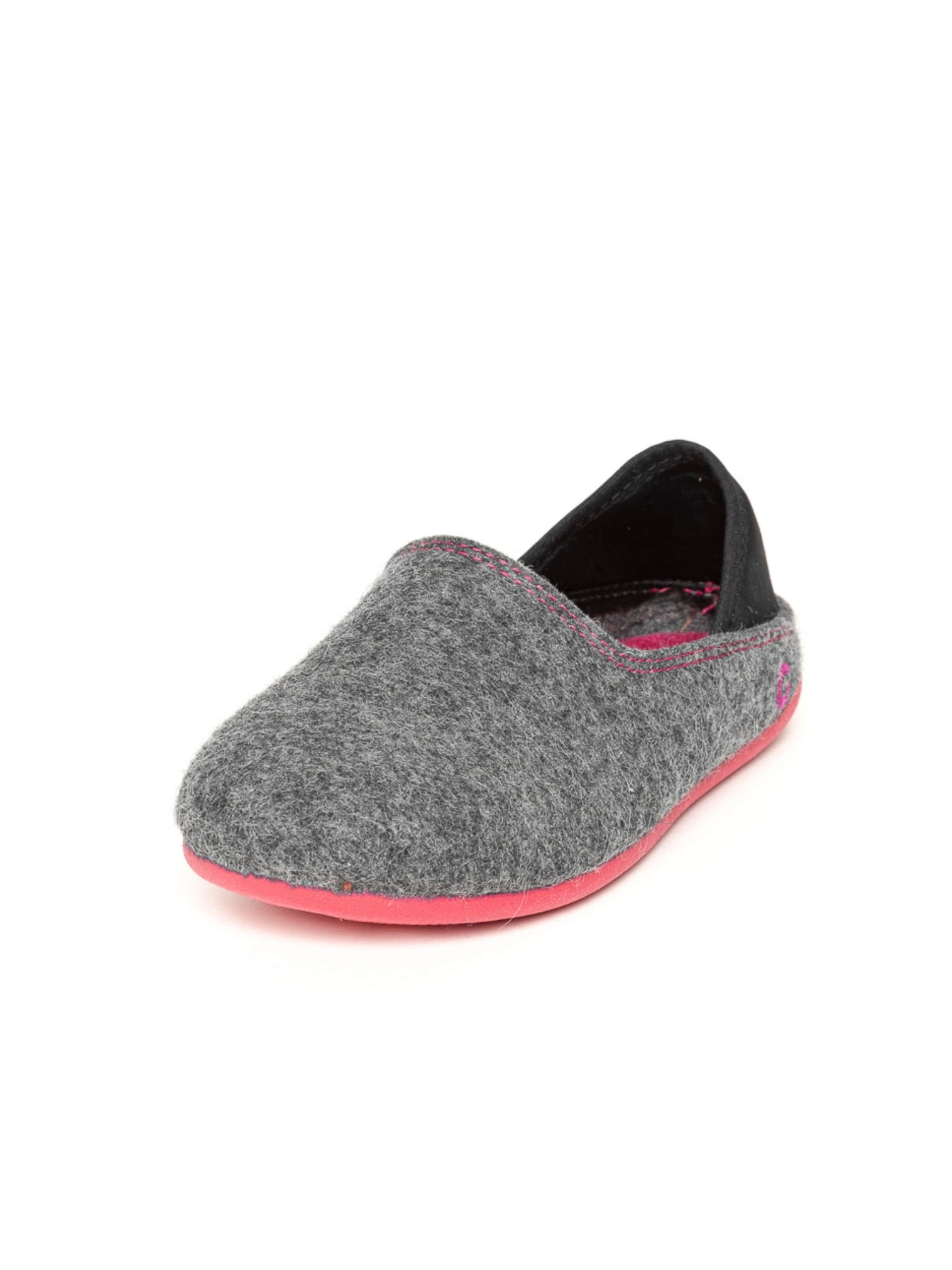 Gottstein Тапочки 'Filzpantoffel Wool Slip-On Kids' в цвете Anthracite
Gottstein Тапочки 'Filzpantoffel Wool Slip-On Kids' в цвете Anthracite