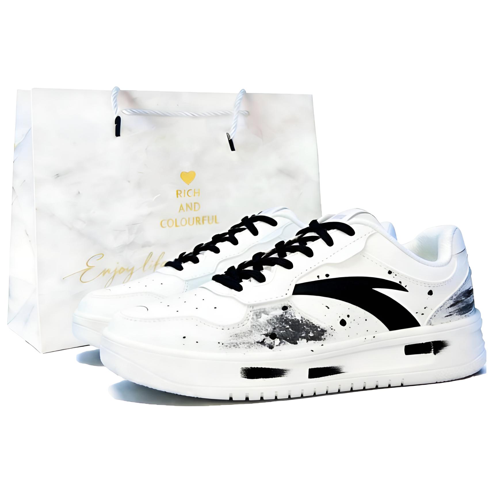 ANTA Легкие черные скейтерские кроссовки Unisex Warrior износостойкие и легкие низкие Black White
ANTA Легкие черные скейтерские кроссовки Unisex Warrior износостойкие и легкие низкие Black White