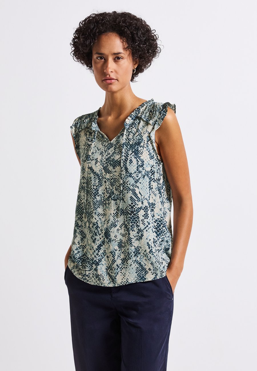 Блуза Street One MIT RÜSCHEN, Blau/Blue
Блуза Street One MIT RÜSCHEN, Blau/Blue