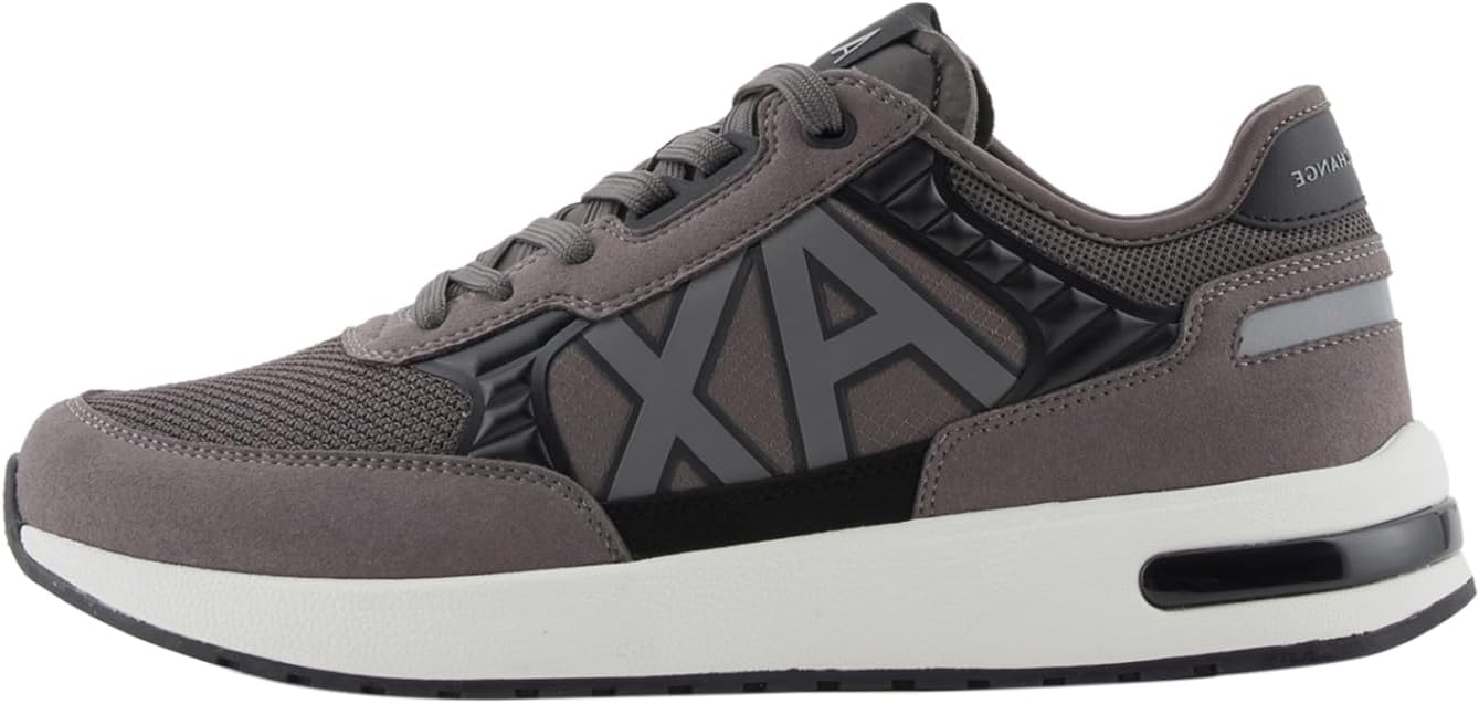 Мужские кроссовки Armani Exchange Dusseldorf с объемной подошвой для бега, черный
Мужские кроссовки Armani Exchange Dusseldorf с объемной подошвой для бега, черный