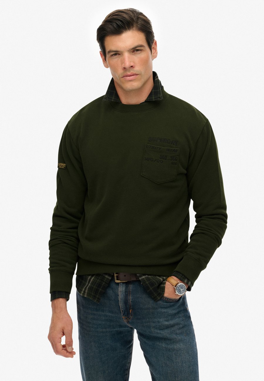 Толстовка Superdry & Co UTILITY , Surplus Goods Olive Green/Green
Толстовка Superdry & Co UTILITY , Surplus Goods Olive Green/Green